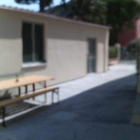 פינאלה ליגורה Nina Casa Vacanze מראה חיצוני תמונה