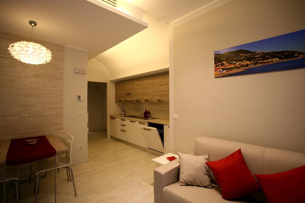 פינאלה ליגורה Nina Casa Vacanze חדר תמונה